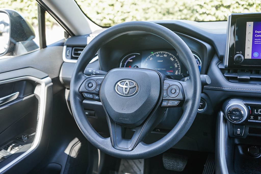 Thumbnail: 2024 Toyota RAV4 - 9