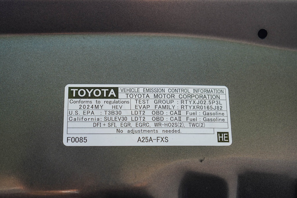 Thumbnail: 2024 Toyota RAV4 - 18
