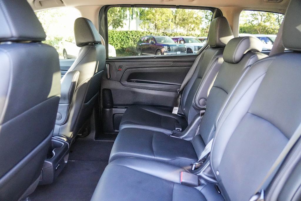 Thumbnail: 2025 Honda Odyssey - 12