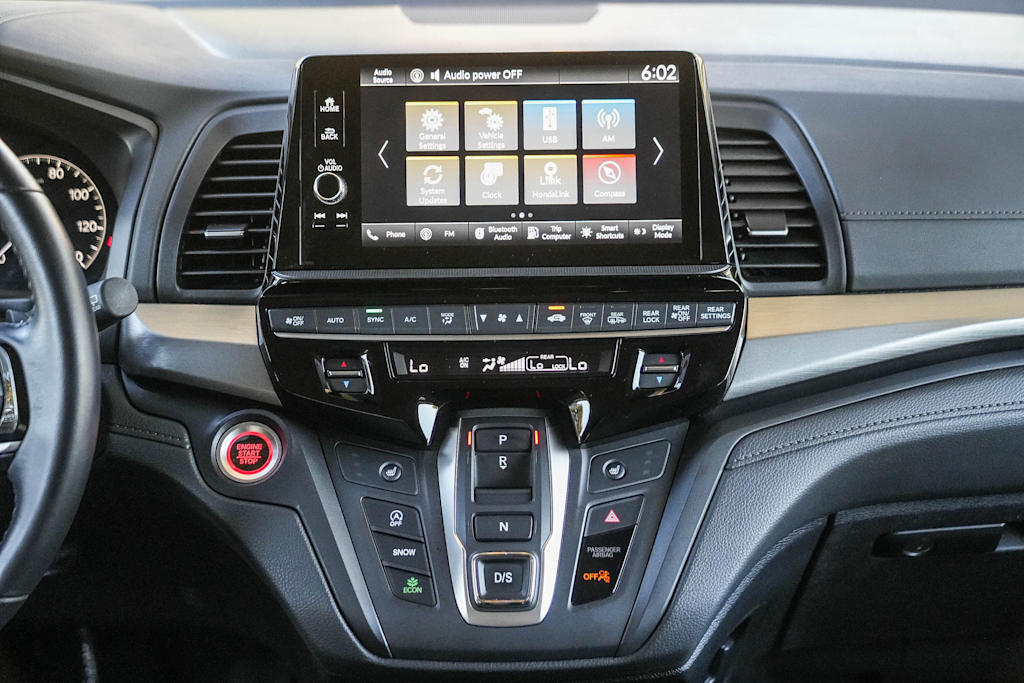 Thumbnail: 2025 Honda Odyssey - 13