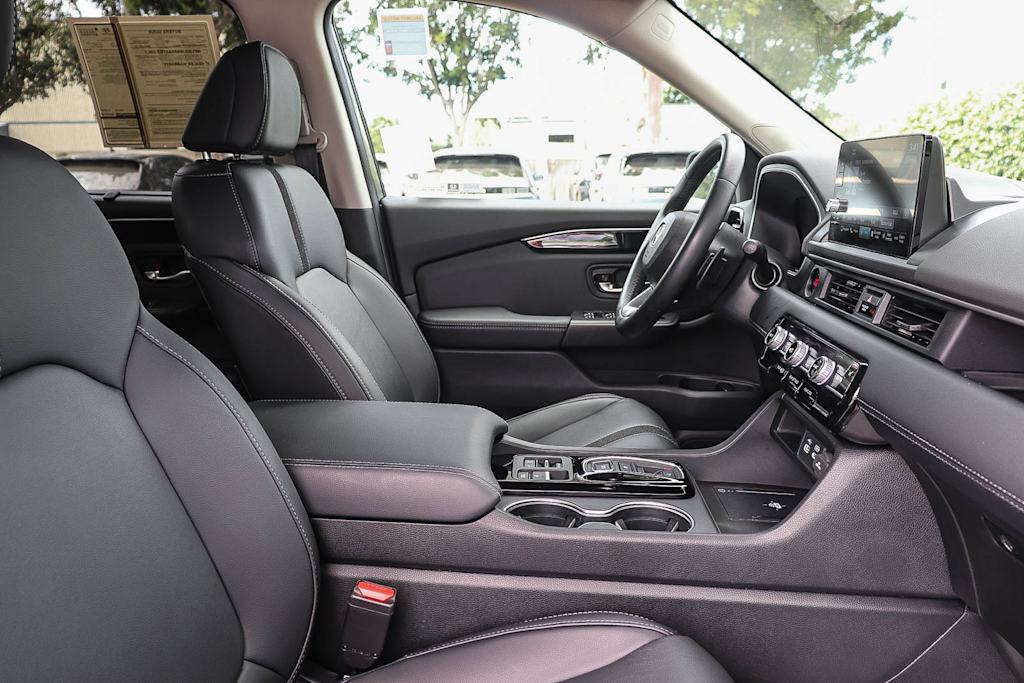 Thumbnail: 2024 Honda Pilot - 9