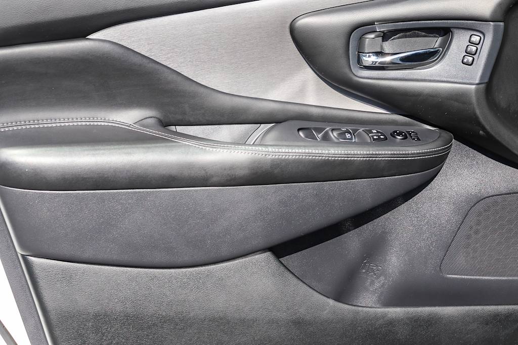Thumbnail: 2019 Nissan Murano - 24