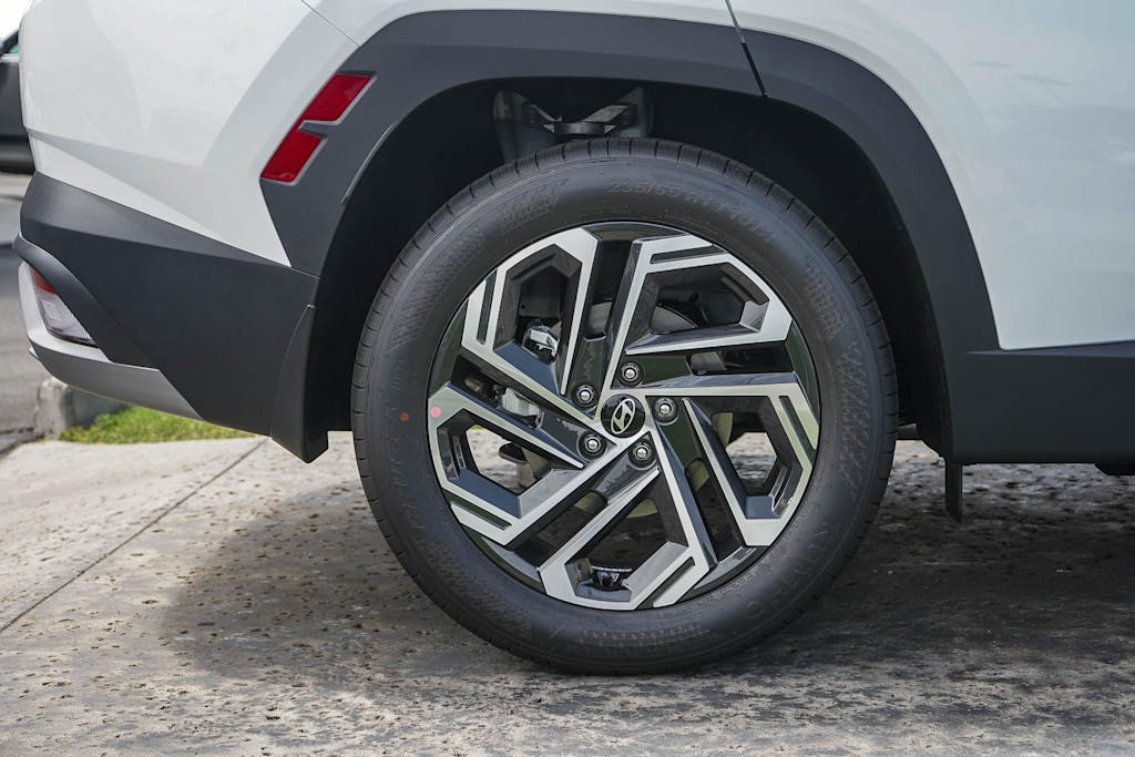 Thumbnail: 2026 Hyundai Tucson - 7