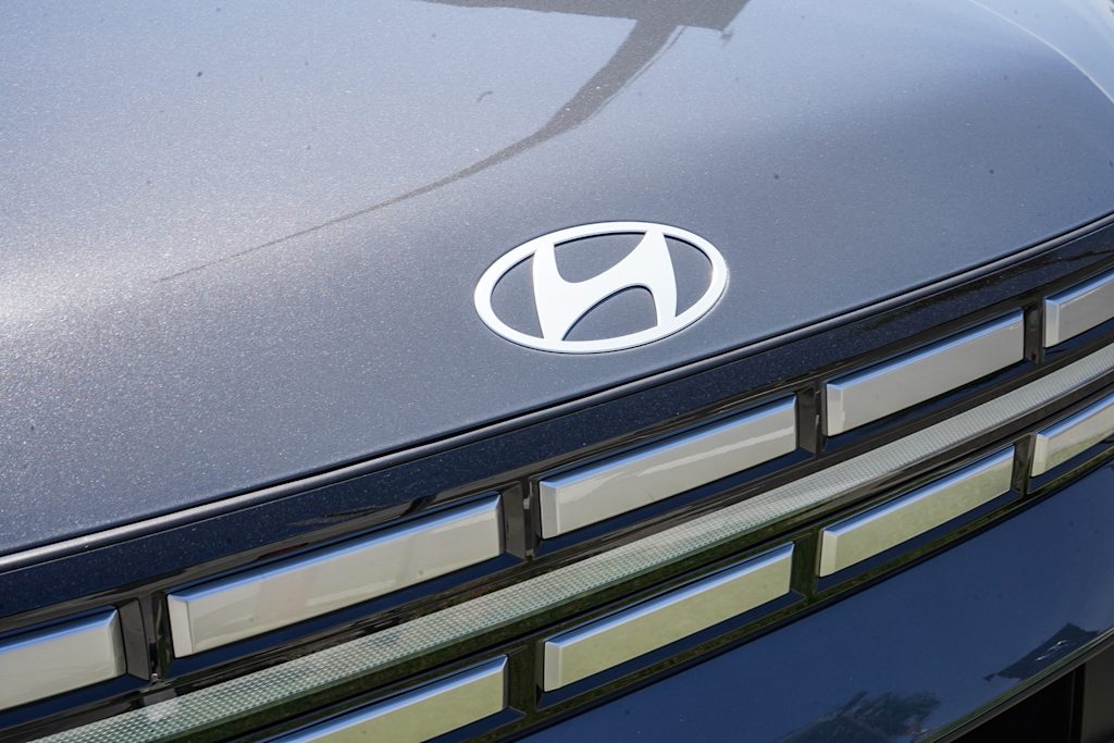 Thumbnail: 2026 Hyundai Santa Fe - 6