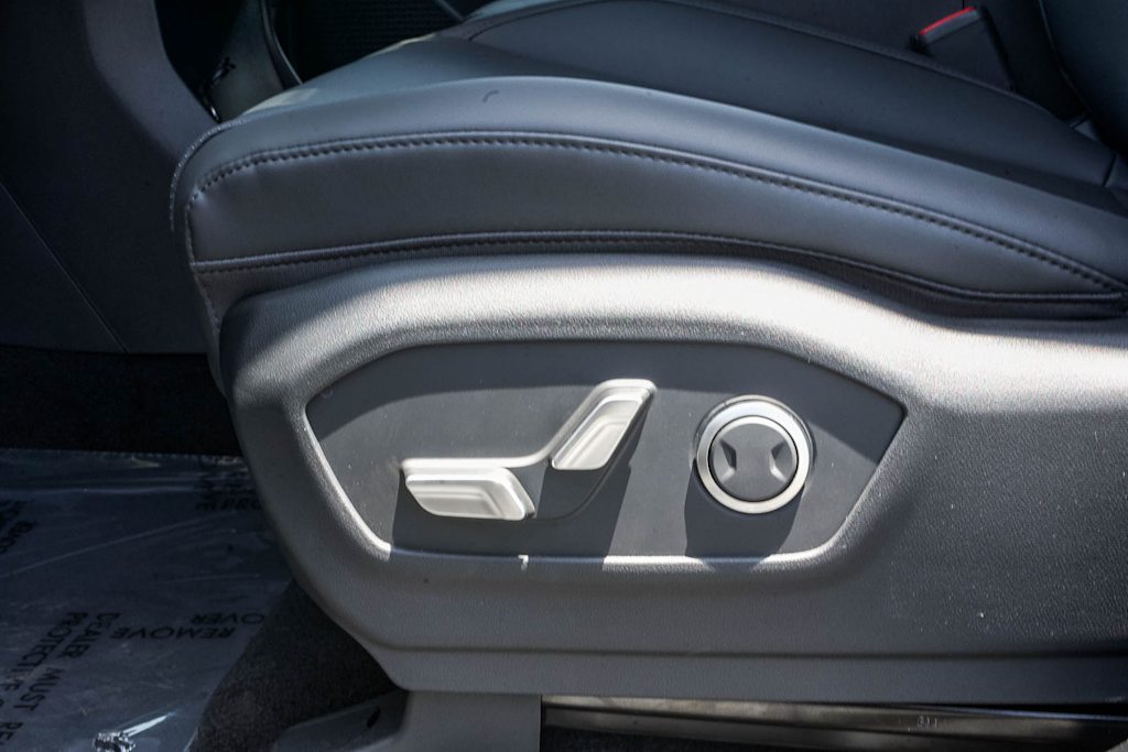 Thumbnail: 2026 Hyundai Santa Fe - 24