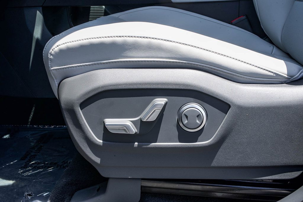 Thumbnail: 2026 Hyundai Santa Fe - 24