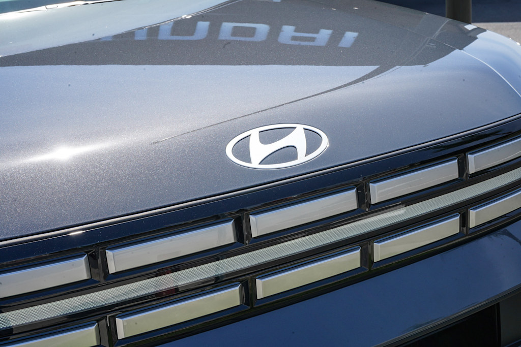 Thumbnail: 2026 Hyundai Santa Fe - 6