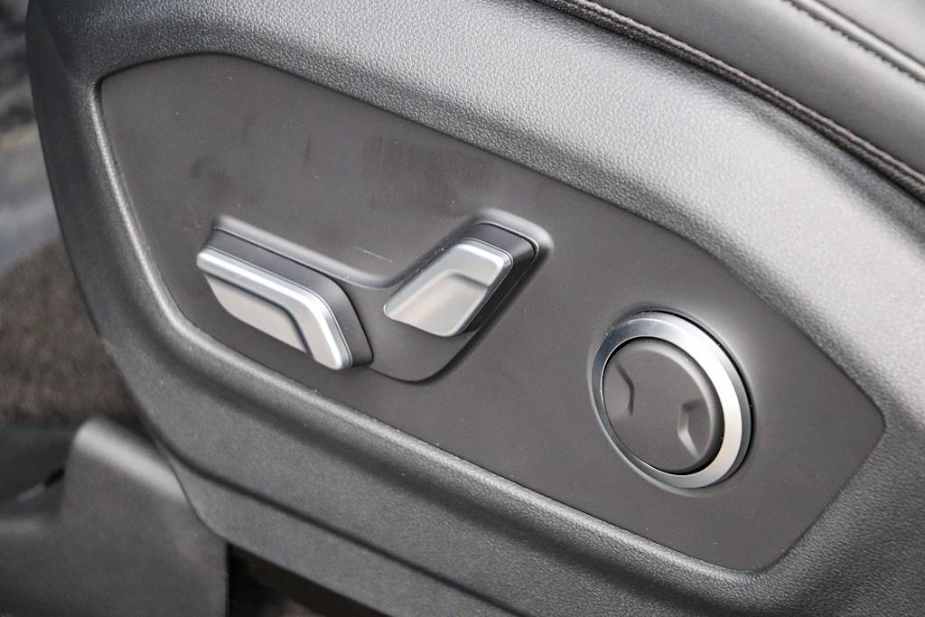 Thumbnail: 2027 Hyundai Santa Fe - 22