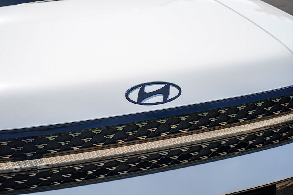Thumbnail: 2025 Hyundai Santa Fe - 5