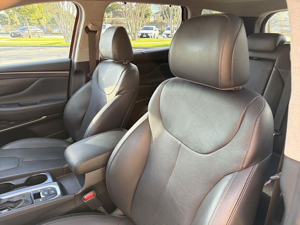 Thumbnail: 2019 Hyundai Santa Fe - 10