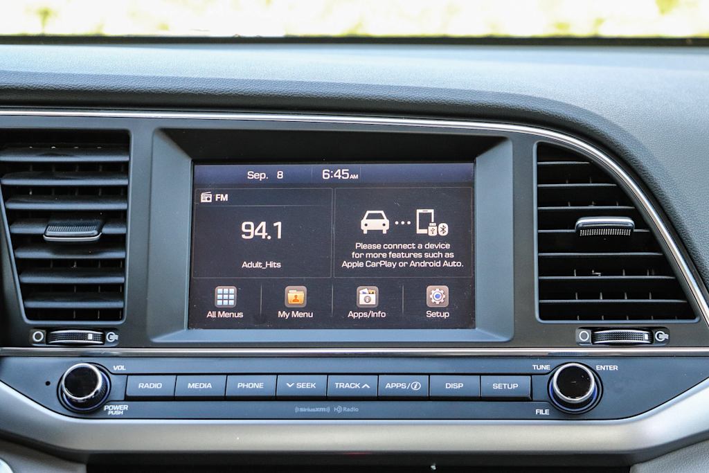 Thumbnail: 2017 Hyundai Elantra - 21