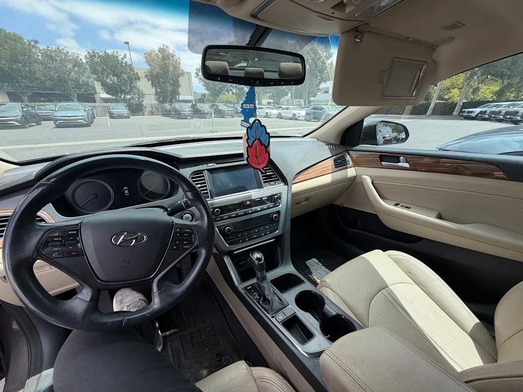 Thumbnail: 2015 Hyundai Sonata - 2