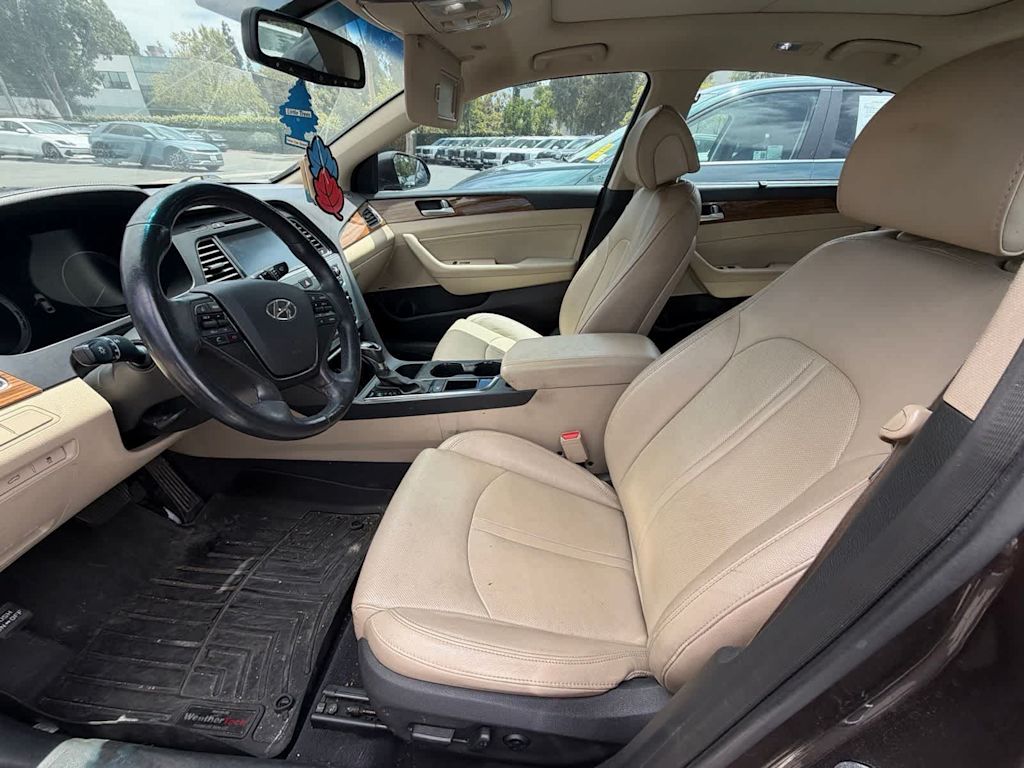 Thumbnail: 2015 Hyundai Sonata - 4