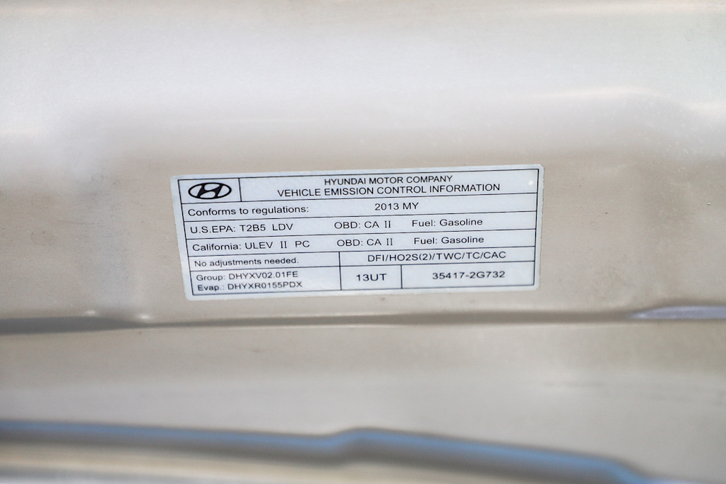 Thumbnail: 2013 Hyundai Sonata - 17