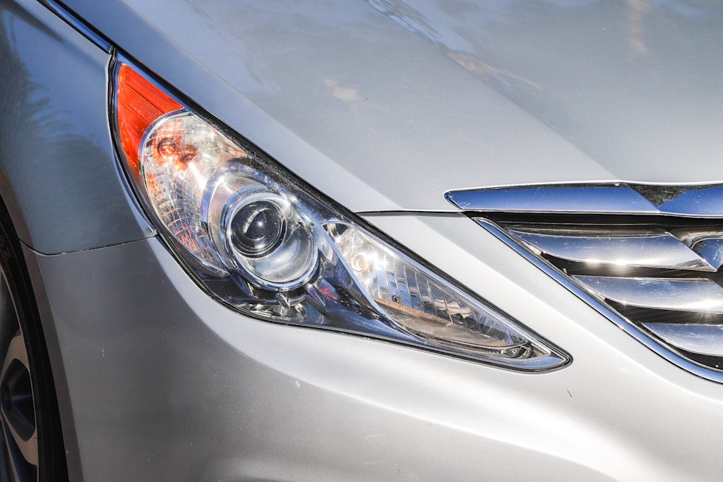 Thumbnail: 2013 Hyundai Sonata - 19