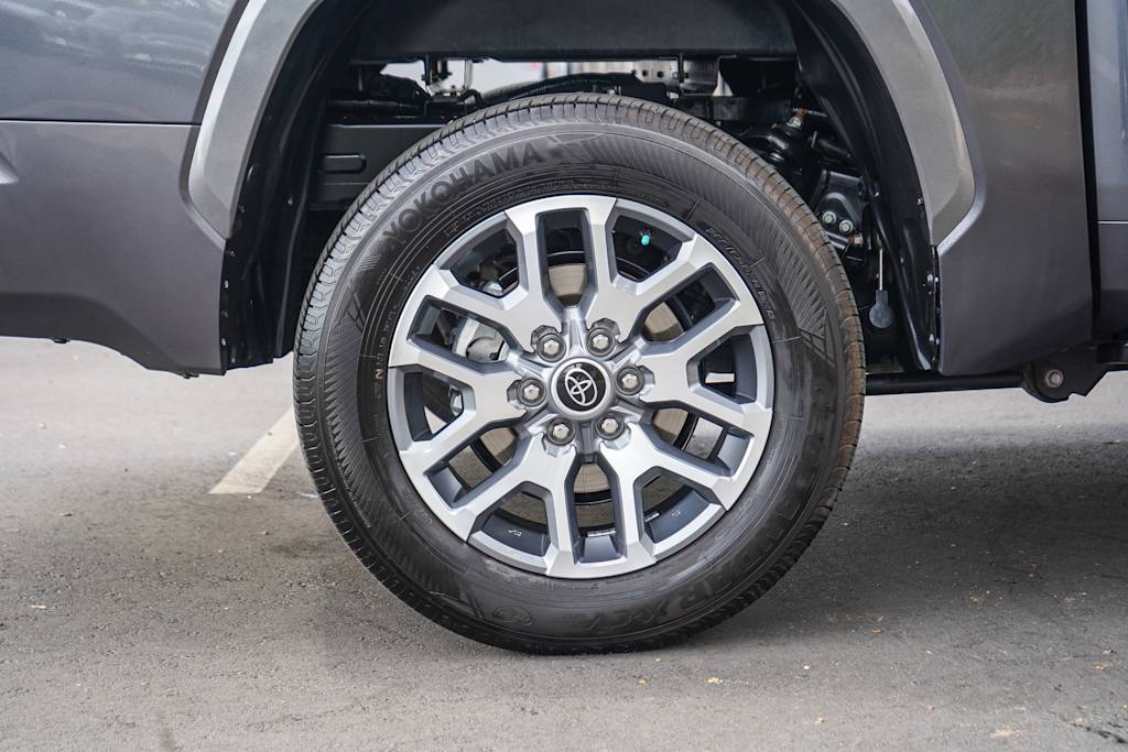 Thumbnail: 2024 Toyota Tundra - 7