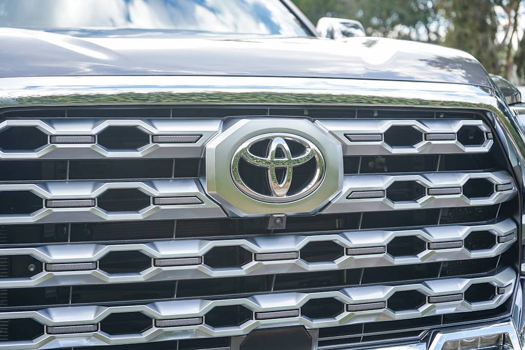 Thumbnail: 2024 Toyota Tundra - 6