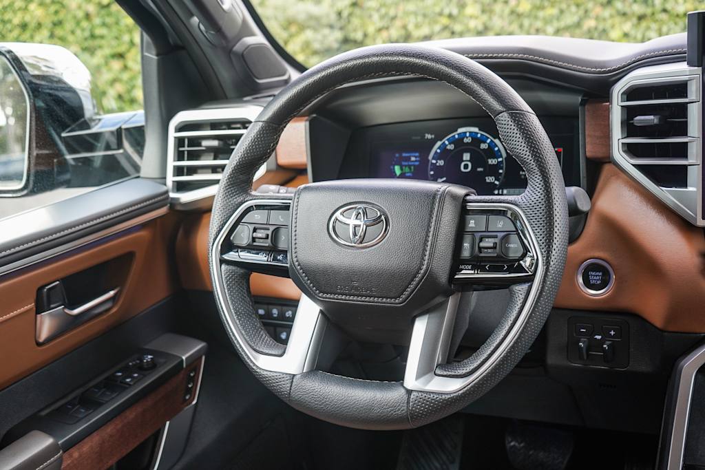 Thumbnail: 2024 Toyota Tundra - 2