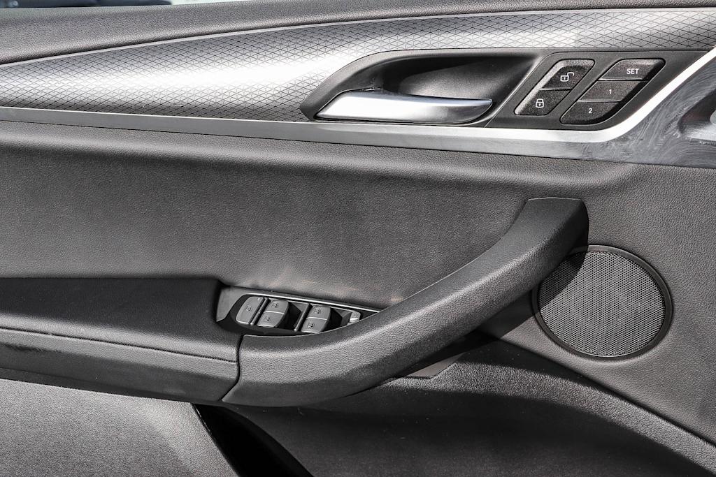 Thumbnail: 2022 BMW X3 - 25