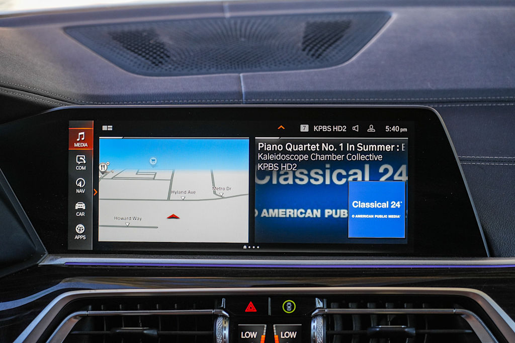 Thumbnail: 2021 BMW X5 - 21