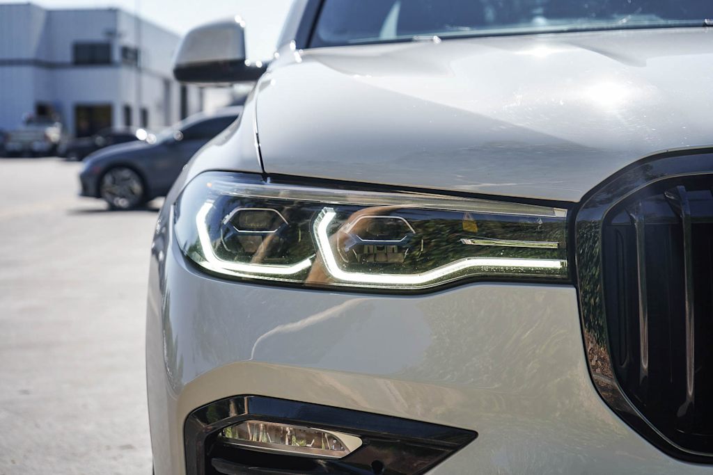Thumbnail: 2020 BMW X7 - 6