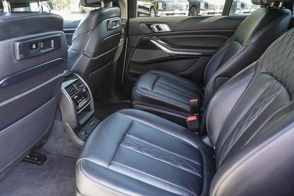 Thumbnail: 2020 BMW X7 - 12