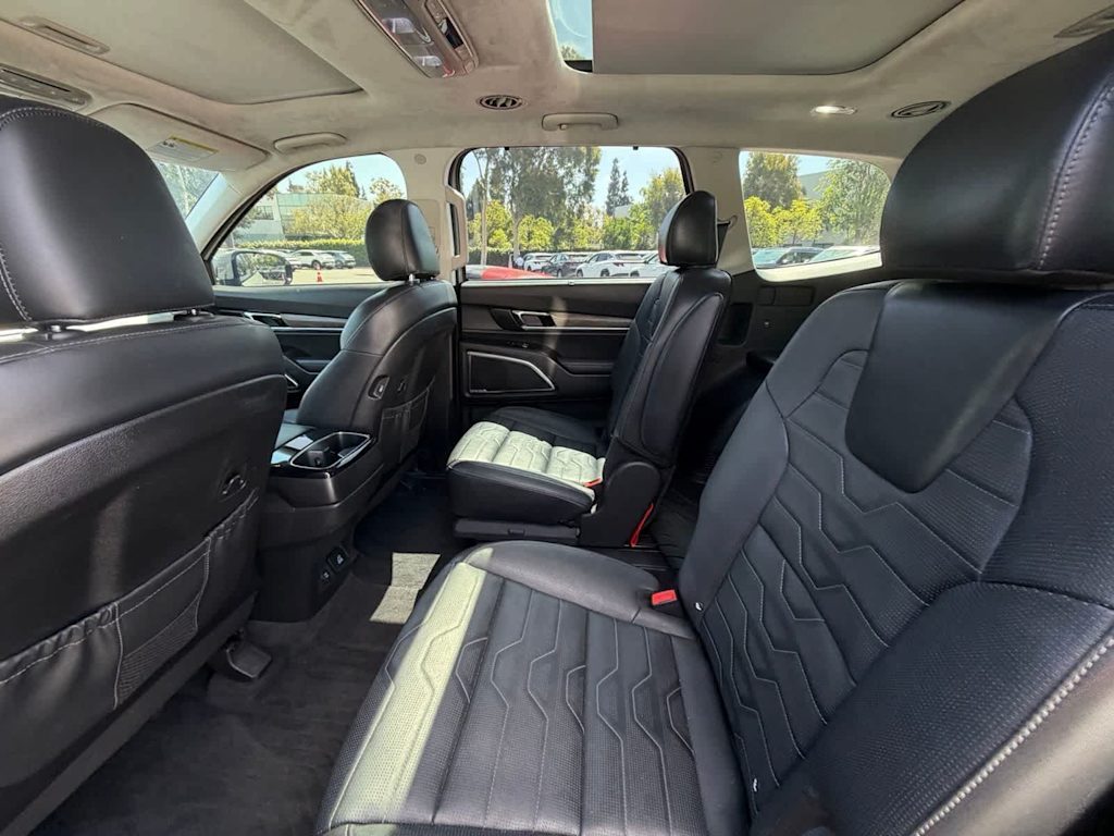 Thumbnail: 2021 Kia Telluride - 10