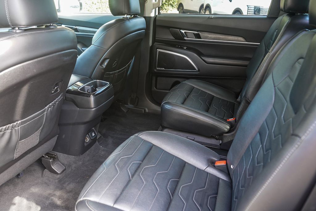 Thumbnail: 2021 Kia Telluride - 10