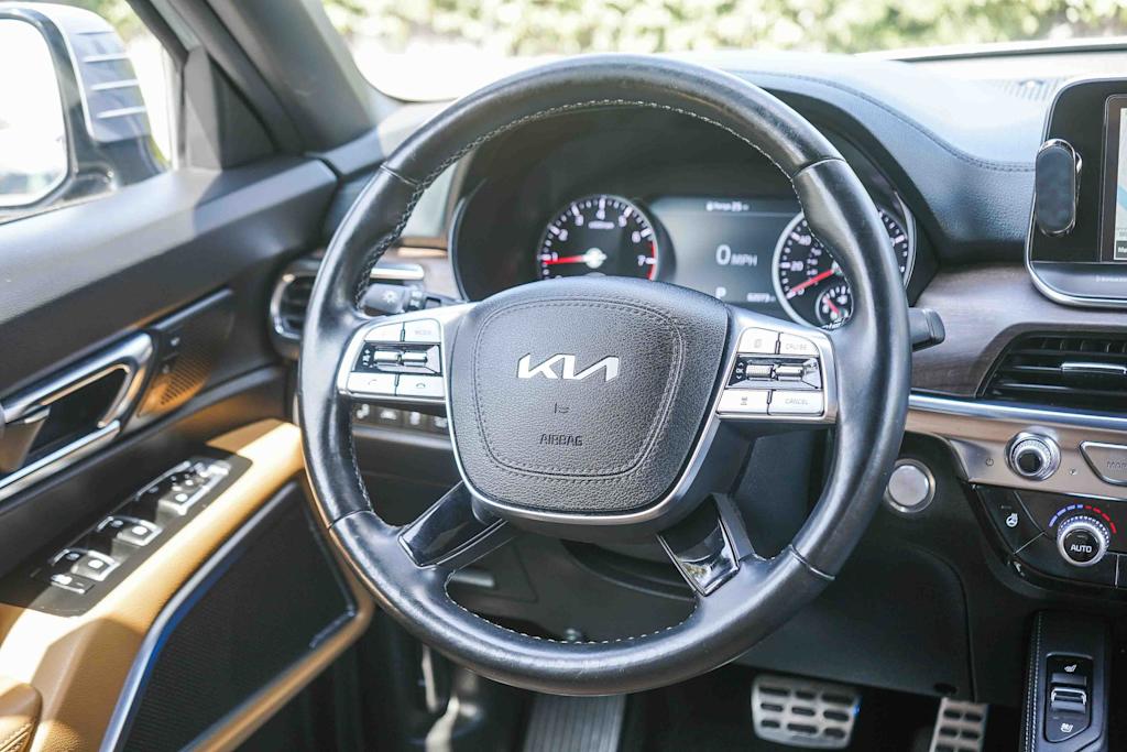 Thumbnail: 2022 Kia Telluride - 9
