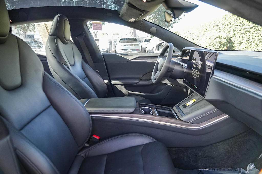 Thumbnail: 2023 Tesla Model S - 9