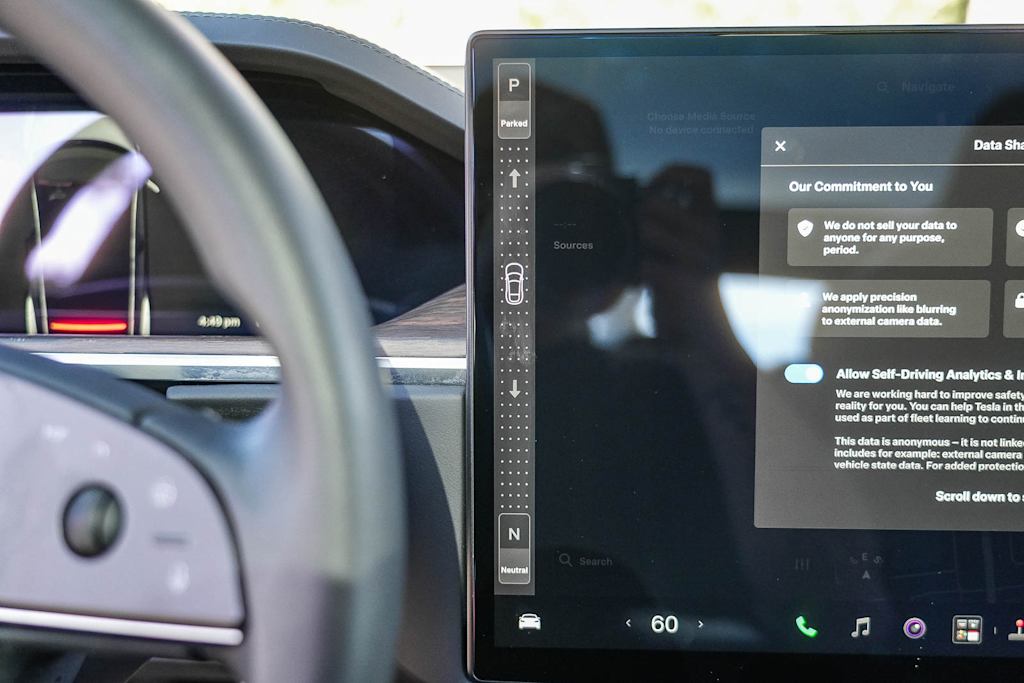 Thumbnail: 2023 Tesla Model S - 20