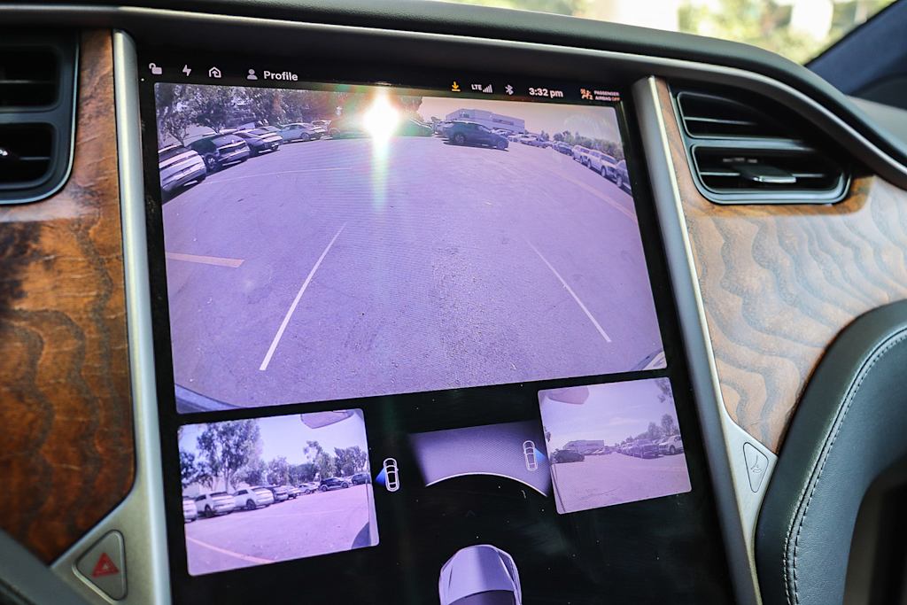 Thumbnail: 2020 Tesla Model X - 26