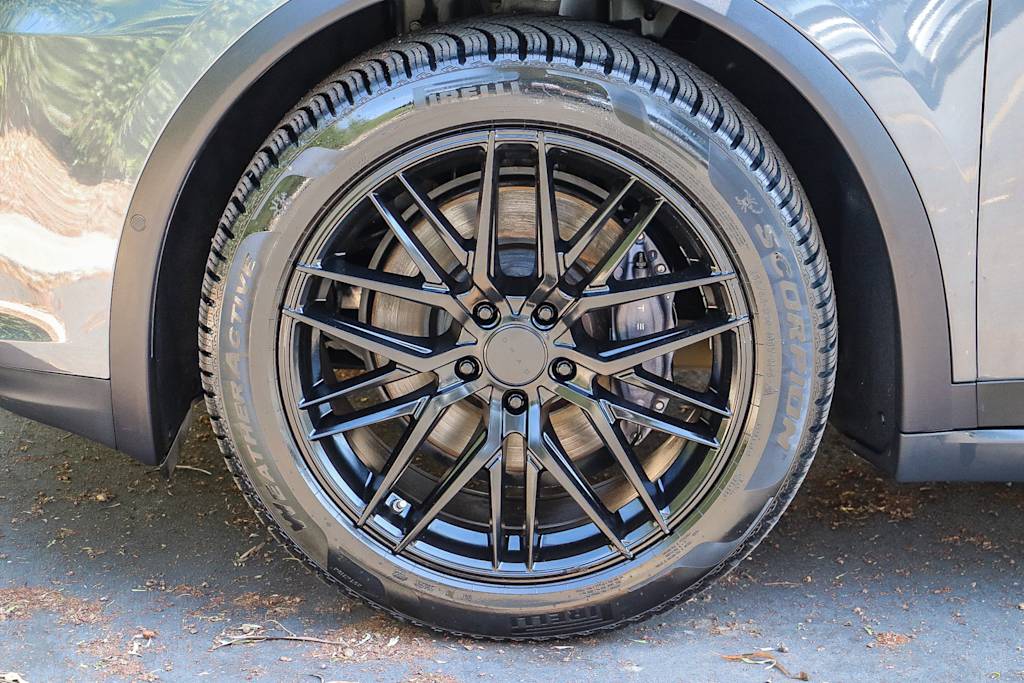Thumbnail: 2020 Tesla Model X - 7