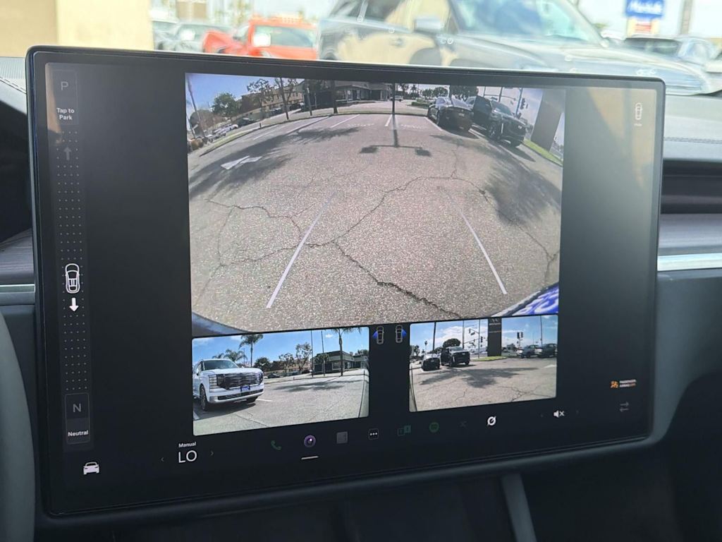 Thumbnail: 2024 Tesla Model X - 24