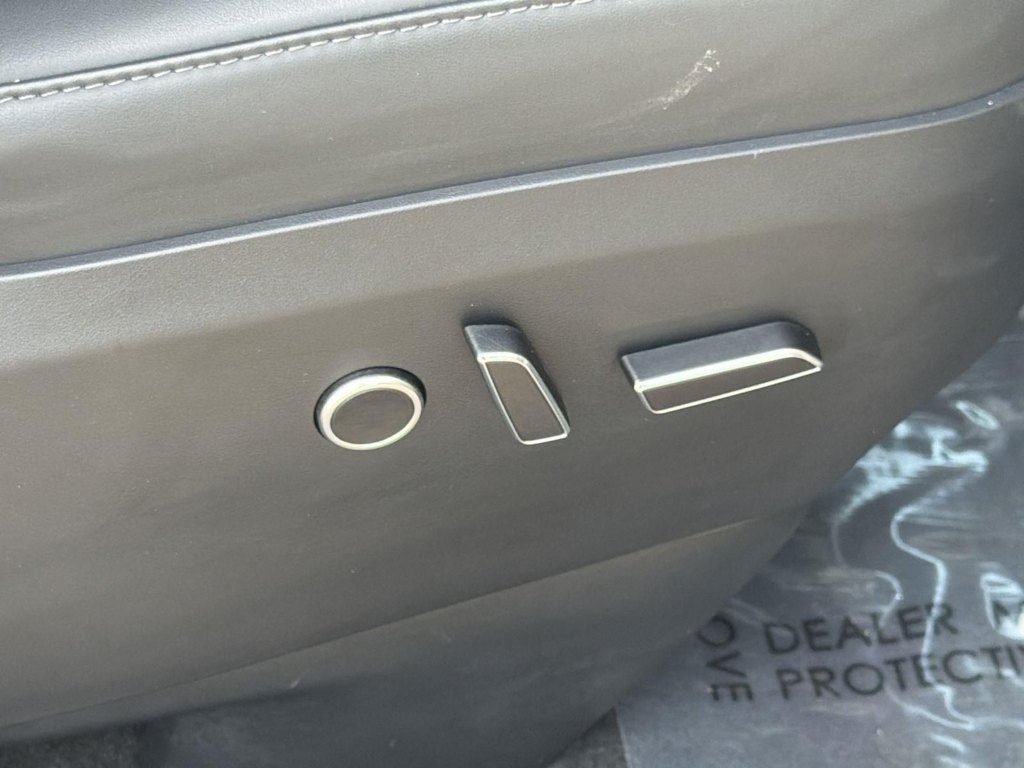 Thumbnail: 2024 Tesla Model X - 38