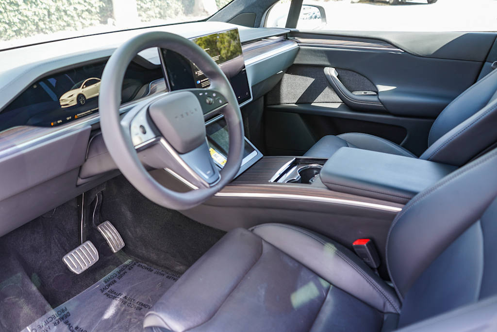 Thumbnail: 2023 Tesla Model X - 12