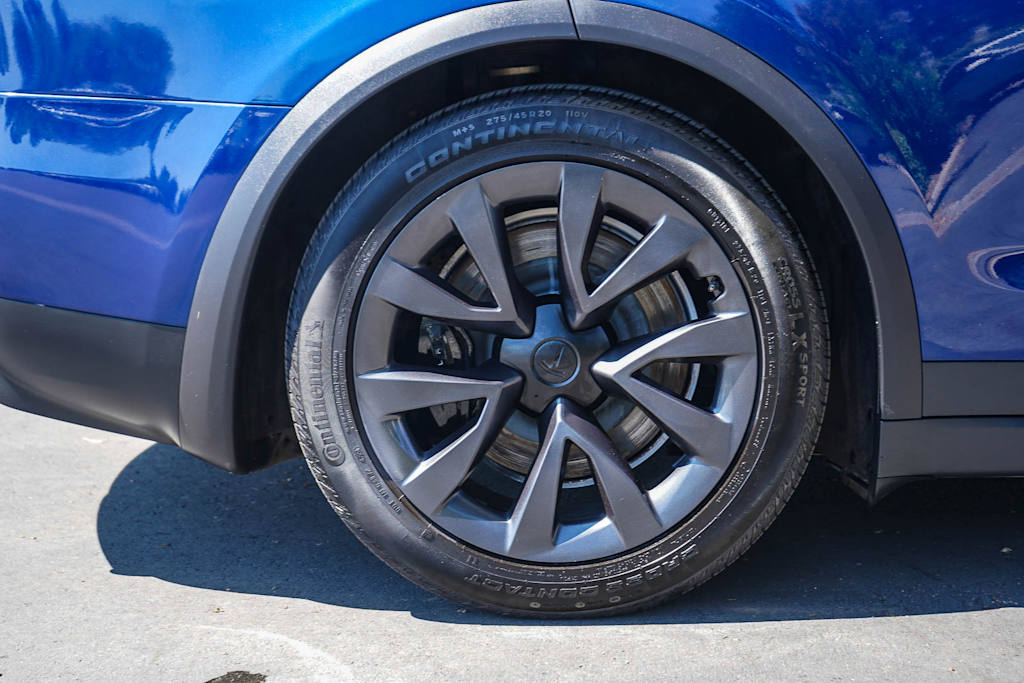 Thumbnail: 2023 Tesla Model X - 7