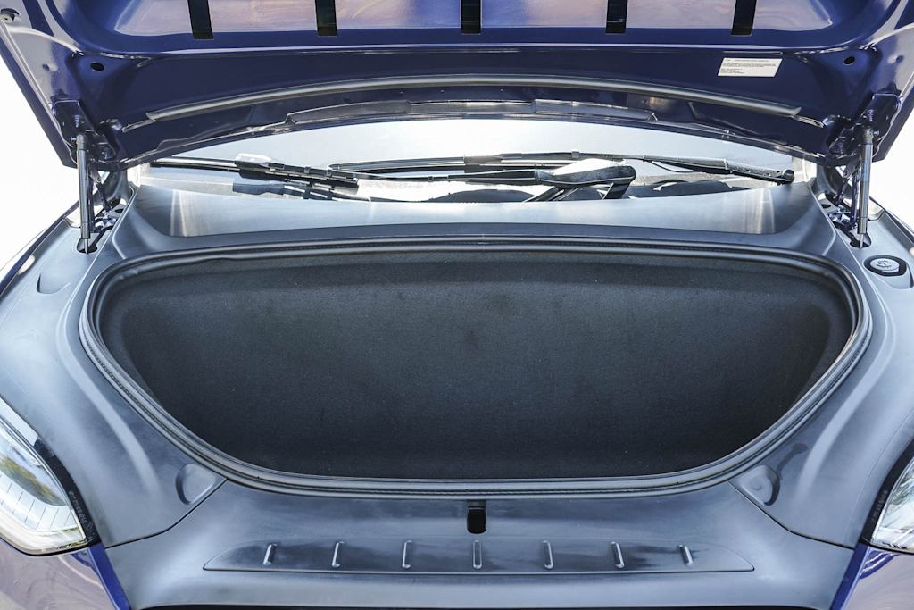 Thumbnail: 2023 Tesla Model X - 27