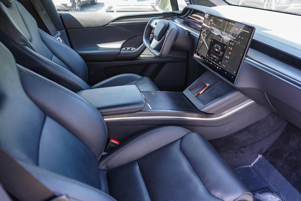 Thumbnail: 2023 Tesla Model X - 9