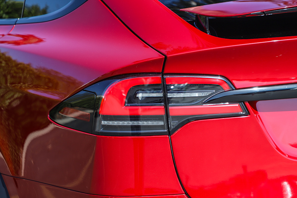 Thumbnail: 2025 Tesla Model X - 20