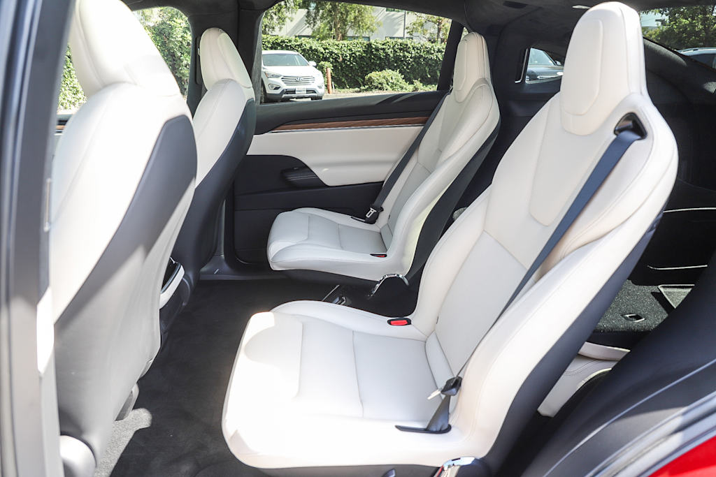 Thumbnail: 2025 Tesla Model X - 10