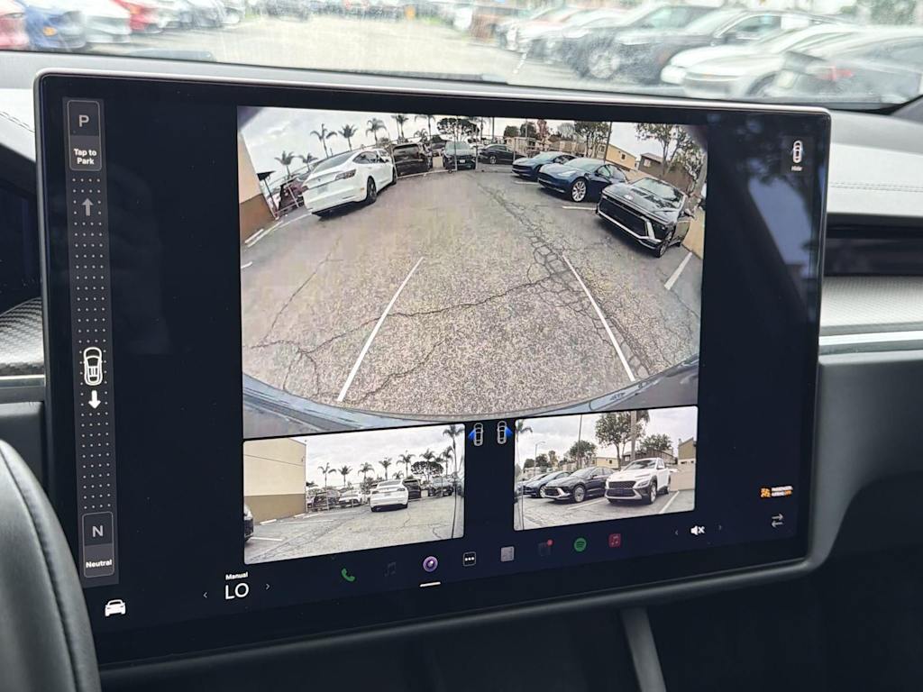 Thumbnail: 2023 Tesla Model X - 24