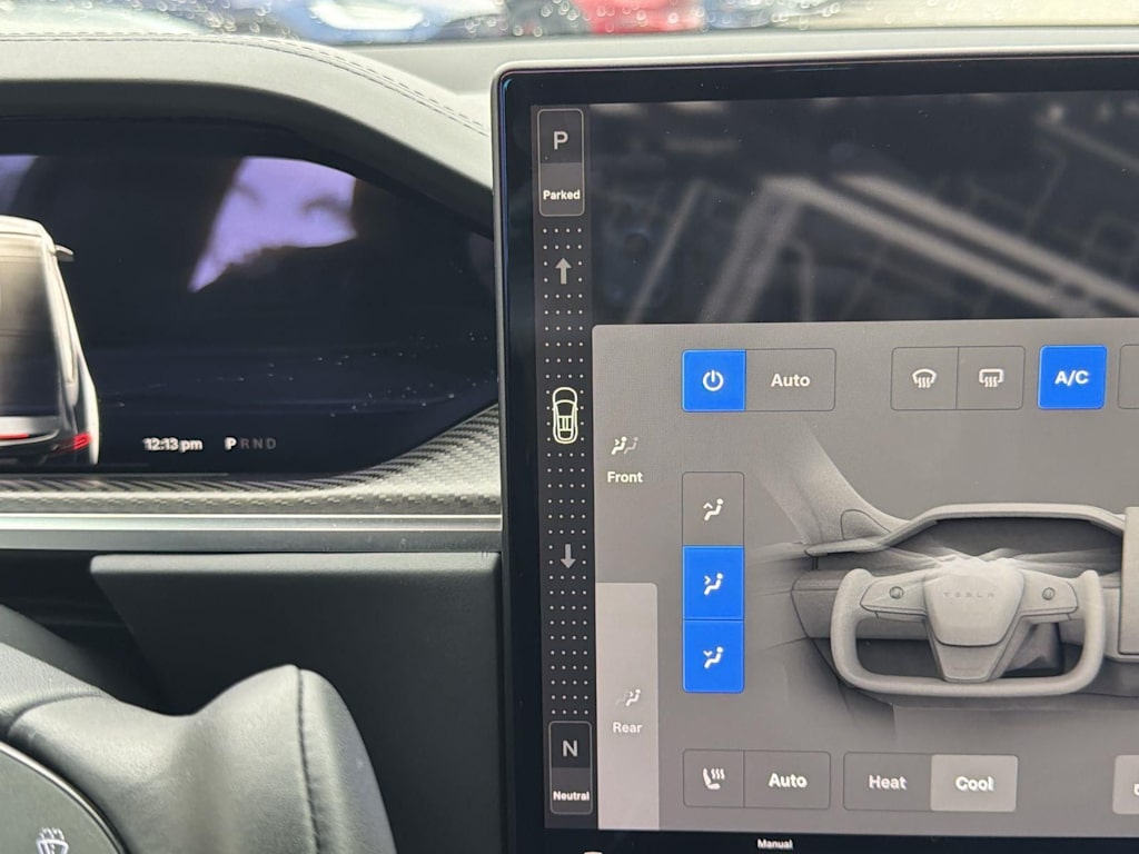 Thumbnail: 2023 Tesla Model X - 23