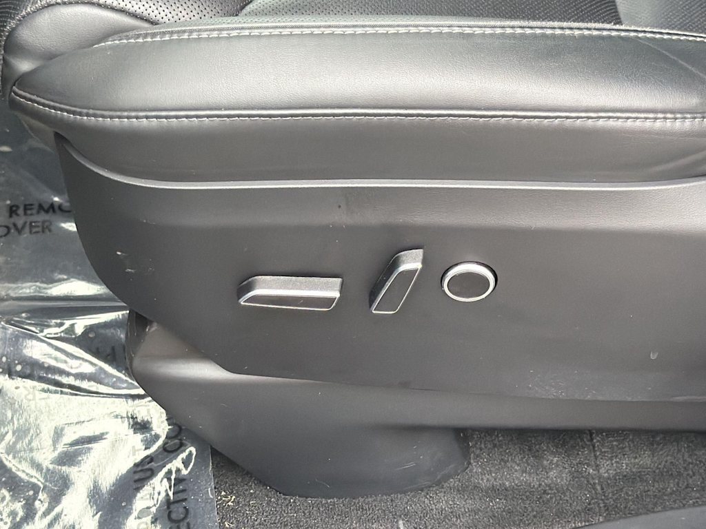 Thumbnail: 2023 Tesla Model X - 31