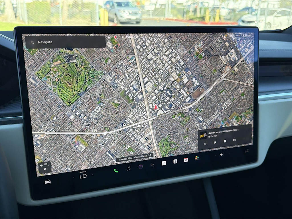 Thumbnail: 2023 Tesla Model X - 13