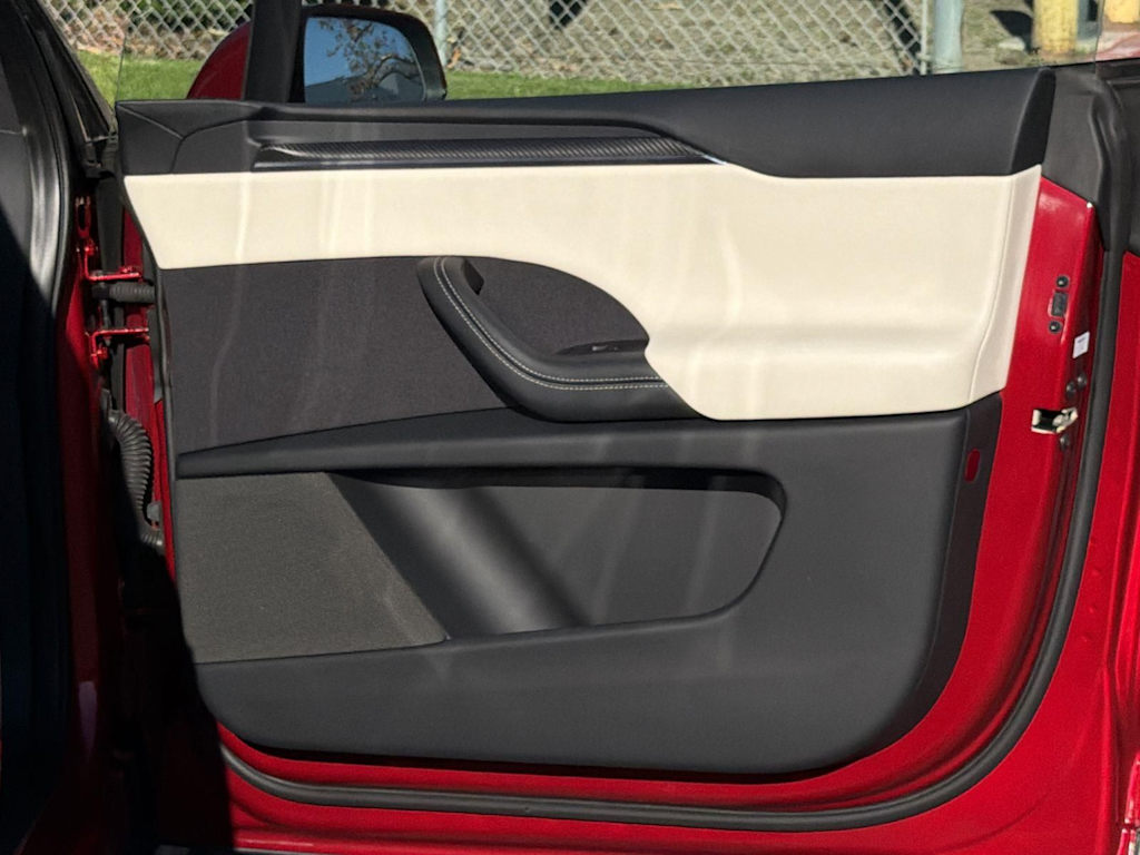 Thumbnail: 2023 Tesla Model X - 35