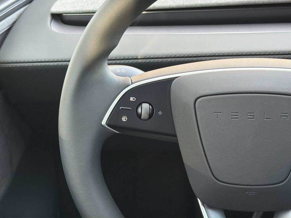 Thumbnail: 2026 Tesla Model Y - 20