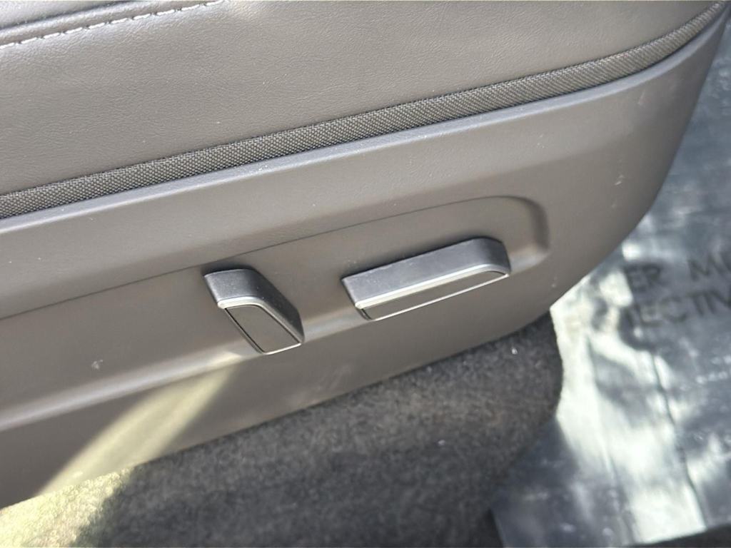 Thumbnail: 2026 Tesla Model Y - 38