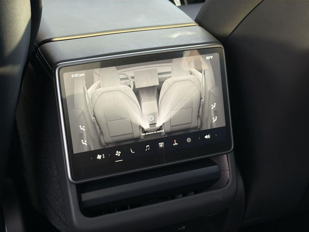 Thumbnail: 2026 Tesla Model Y - 34