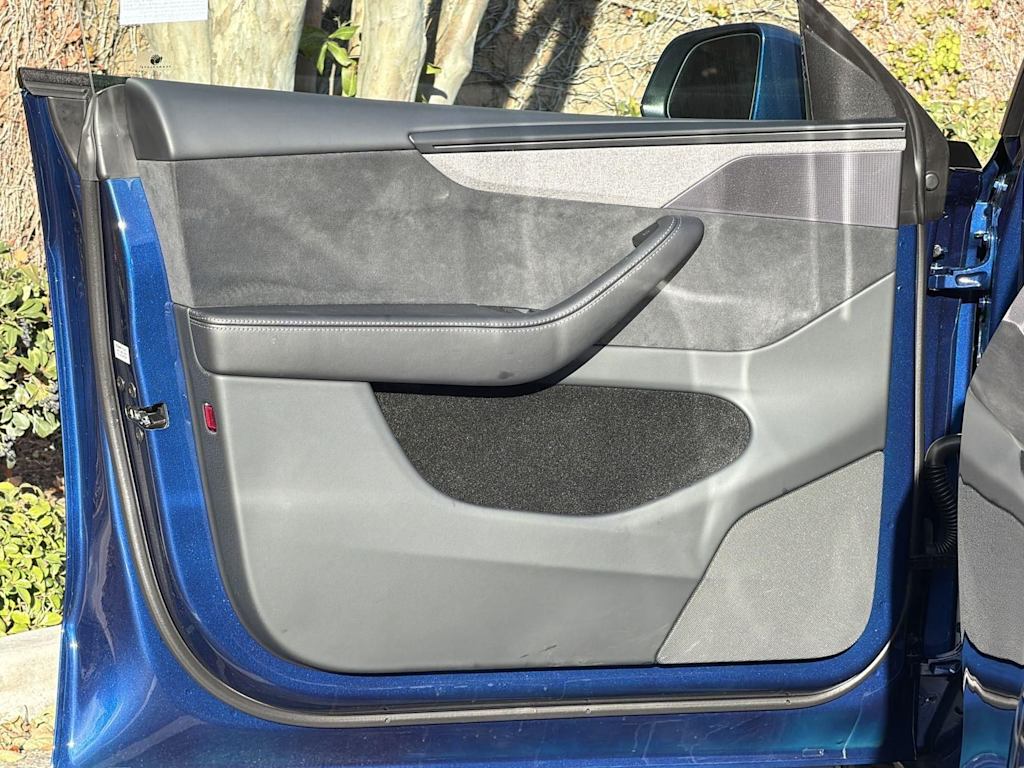 Thumbnail: 2026 Tesla Model Y - 29